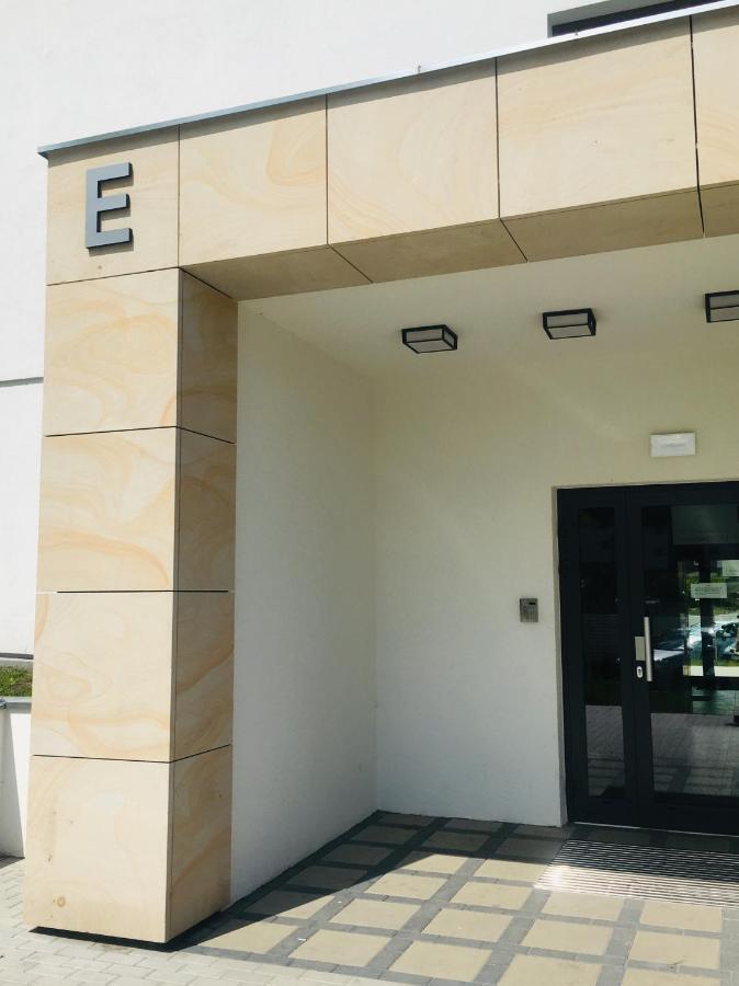 Apartment One Srem